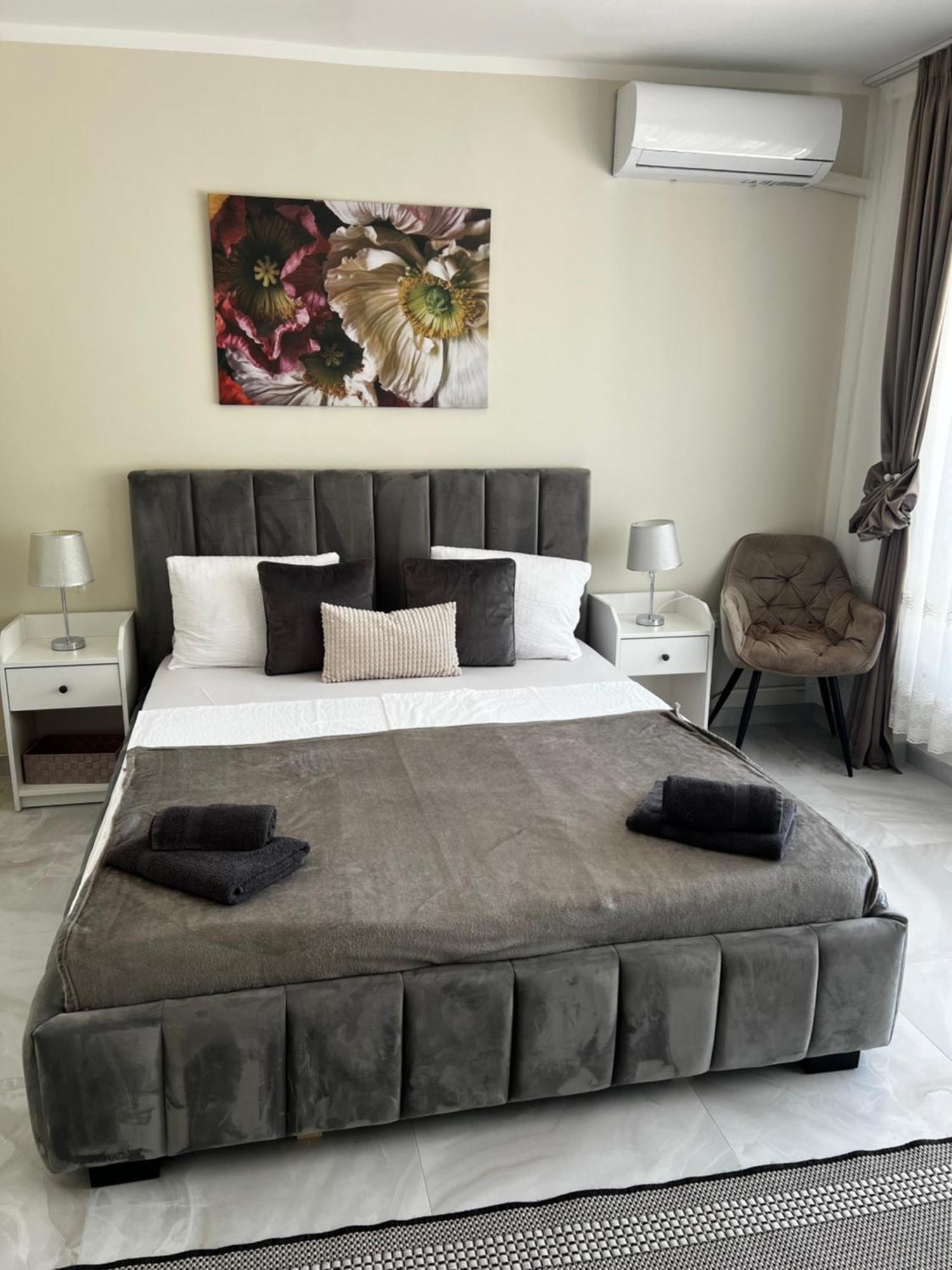 Haus El Milo Homestay *